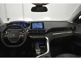 Peugeot 5008 (2020) thumbnail 32