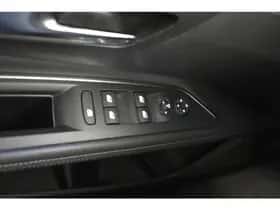 Peugeot 5008 (2020) thumbnail 36