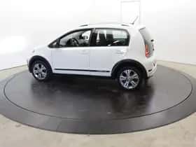 Volkswagen Up! (2018) thumbnail 68