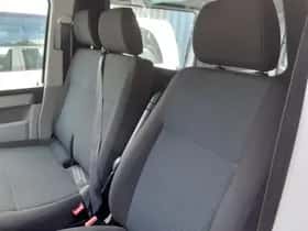 Volkswagen Transporter (2018) thumbnail 6
