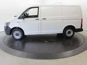 Volkswagen Transporter (2018) thumbnail 65