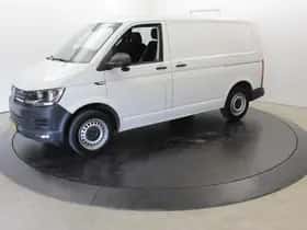 Volkswagen Transporter (2018) thumbnail 68