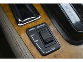Jaguar XJ (1990) thumbnail 30