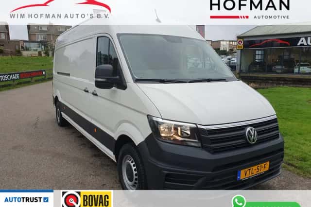 Volkswagen Crafter (2021) thumbnail 1