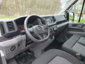 Volkswagen Crafter (2021) thumbnail 3