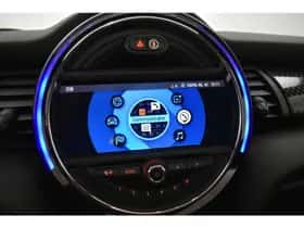 MINI Cooper (2019) thumbnail 25