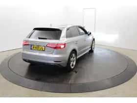 Audi A3 (2018) thumbnail 9