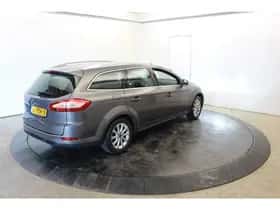 Ford Mondeo (2011) thumbnail 15