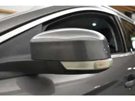 Ford Mondeo (2011) thumbnail 29