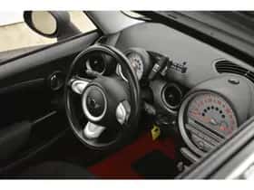 MINI One (2009) thumbnail 19