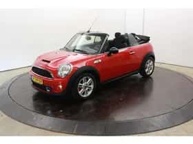 MINI Cooper S (2012) thumbnail 13