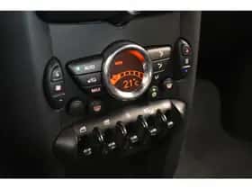 MINI Cooper S (2012) thumbnail 6