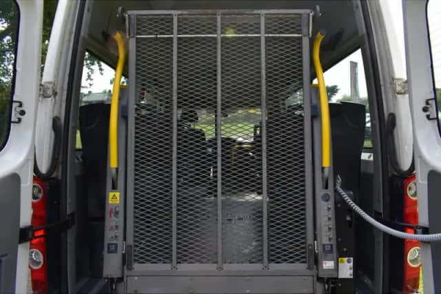 Volkswagen Crafter (2014) thumbnail 4