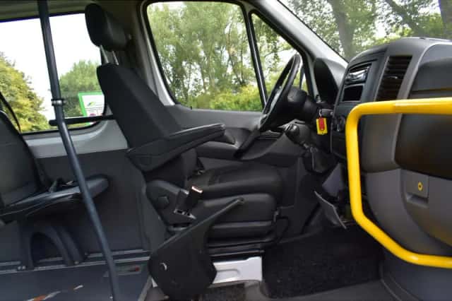 Volkswagen Crafter (2014) thumbnail 5