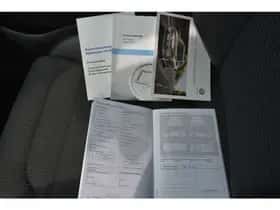 Volkswagen Golf (2014) thumbnail 21
