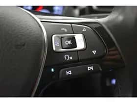 Volkswagen Golf (2014) thumbnail 32