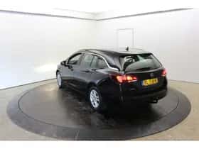 Opel Astra thumbnail 9