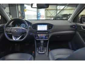 Hyundai Ioniq (2017) thumbnail 13