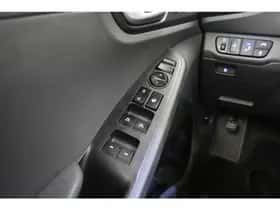Hyundai Ioniq (2017) thumbnail 25