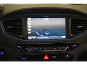 Hyundai Ioniq (2017) thumbnail 6
