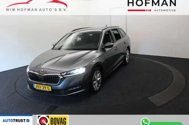 Škoda Octavia (2023) thumbnail 1
