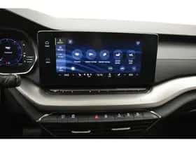 Škoda Octavia (2023) thumbnail 11
