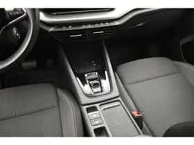 Škoda Octavia (2023) thumbnail 37