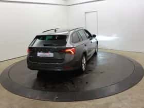 Škoda Octavia (2023) thumbnail 64