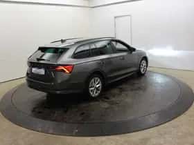 Škoda Octavia (2023) thumbnail 66