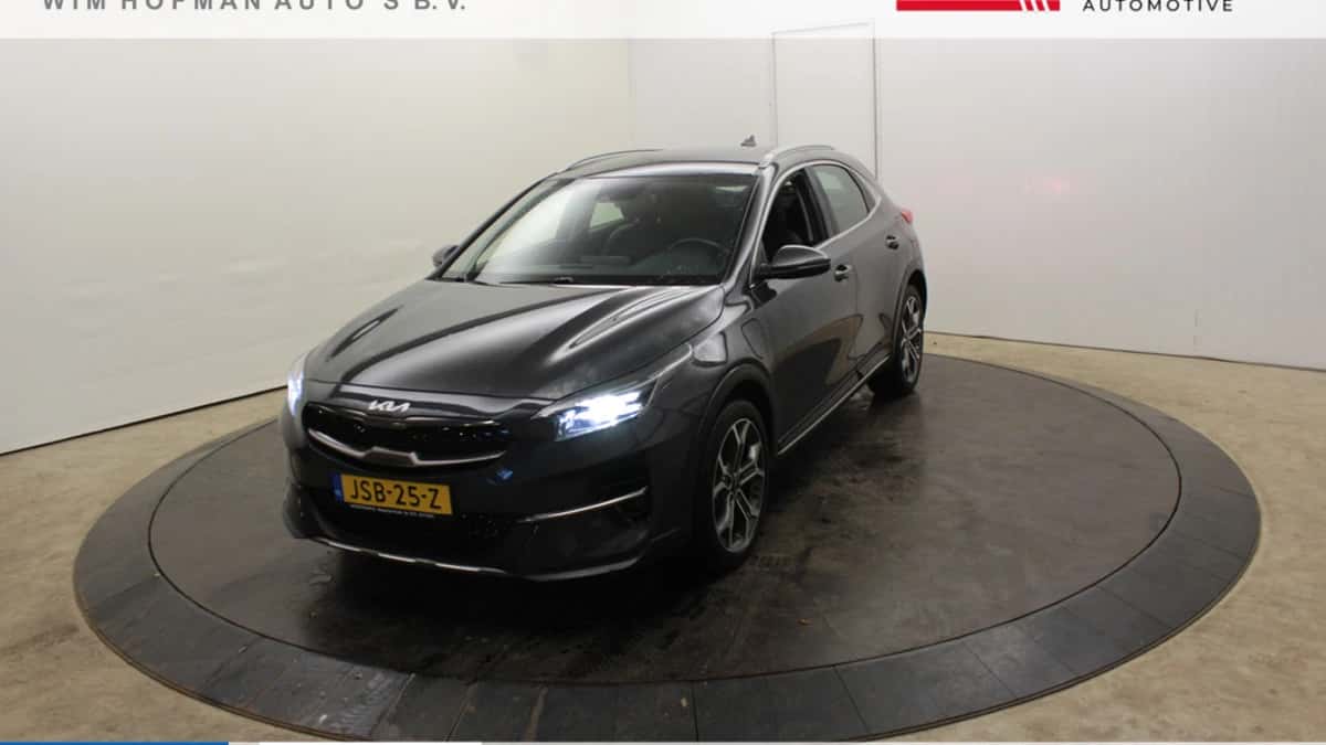 Kia XCeed (2022) — foto 1