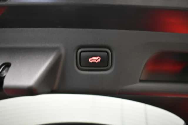 Kia XCeed (2022) thumbnail 3