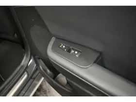 Kia XCeed (2022) thumbnail 24