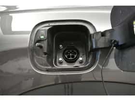 Hyundai Santa Fe (2022) thumbnail 18