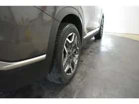 Hyundai Santa Fe (2022) thumbnail 36