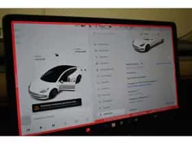 Tesla Model 3 (2019) thumbnail 13