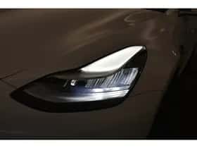 Tesla Model 3 (2019) thumbnail 22