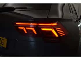 Volkswagen Tiguan (2022) thumbnail 11