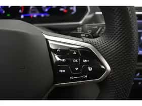 Volkswagen Tiguan (2022) thumbnail 33