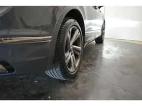 Volkswagen Tiguan (2022) thumbnail 9