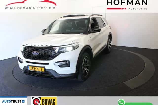 Ford Explorer (2022) thumbnail 1