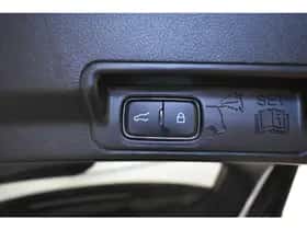 Ford Explorer (2022) thumbnail 12