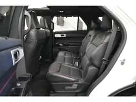 Ford Explorer (2022) thumbnail 24