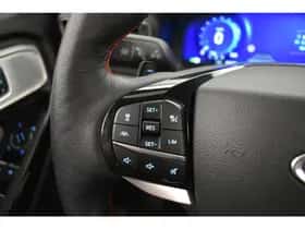 Ford Explorer (2022) thumbnail 30