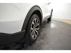 Ford Explorer (2022) thumbnail 37
