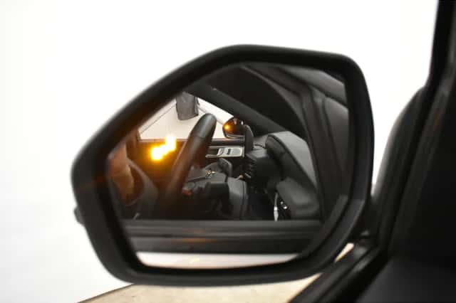 Ford Explorer (2022) thumbnail 6