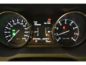 Land Rover Range Rover Evoque (2015) thumbnail 17
