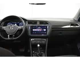 Volkswagen Tiguan (2018) thumbnail 11