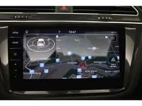 Volkswagen Tiguan (2018) thumbnail 6