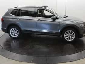 Volkswagen Tiguan (2018) thumbnail 56