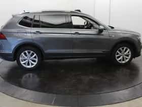 Volkswagen Tiguan (2018) thumbnail 58